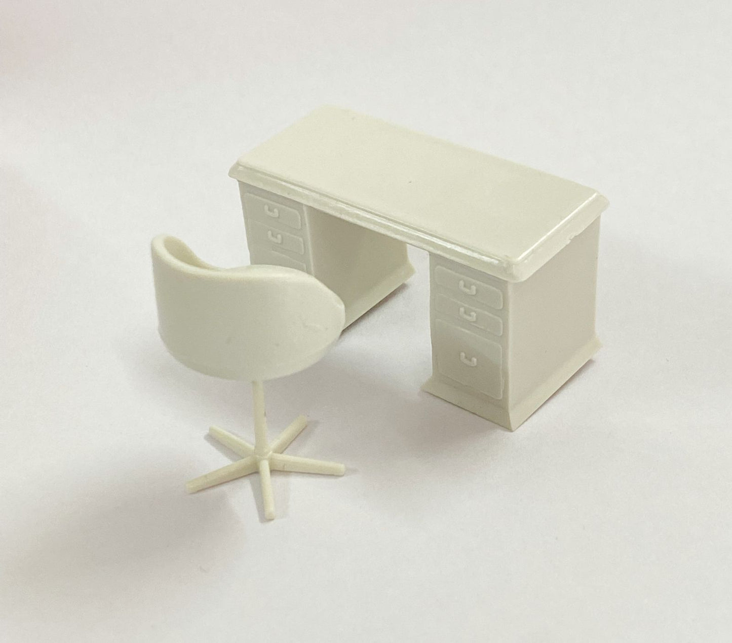 TABLE CHAIR – miniature set – design 580