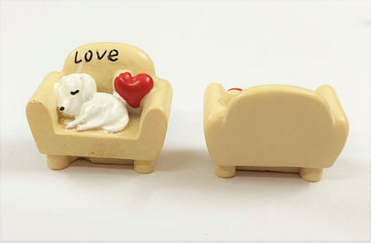 Miniature Dog on Sofa – 1 Piece – design 200