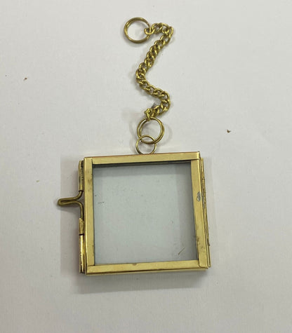 Vintage Glass Frame – 2 x 2 inch – Light Gold