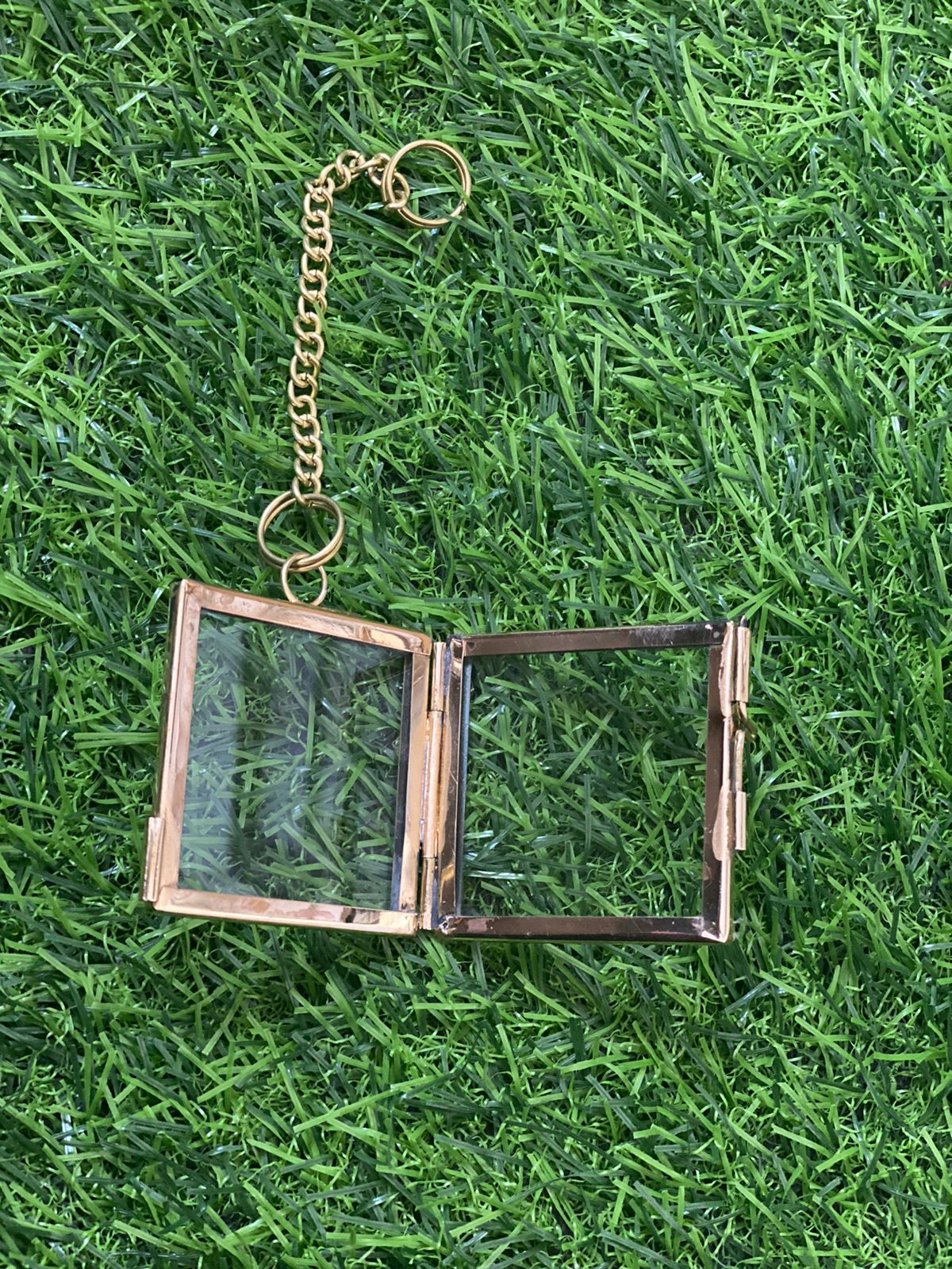 Vintage Glass Frame – 2 x 2 inch – Light Gold