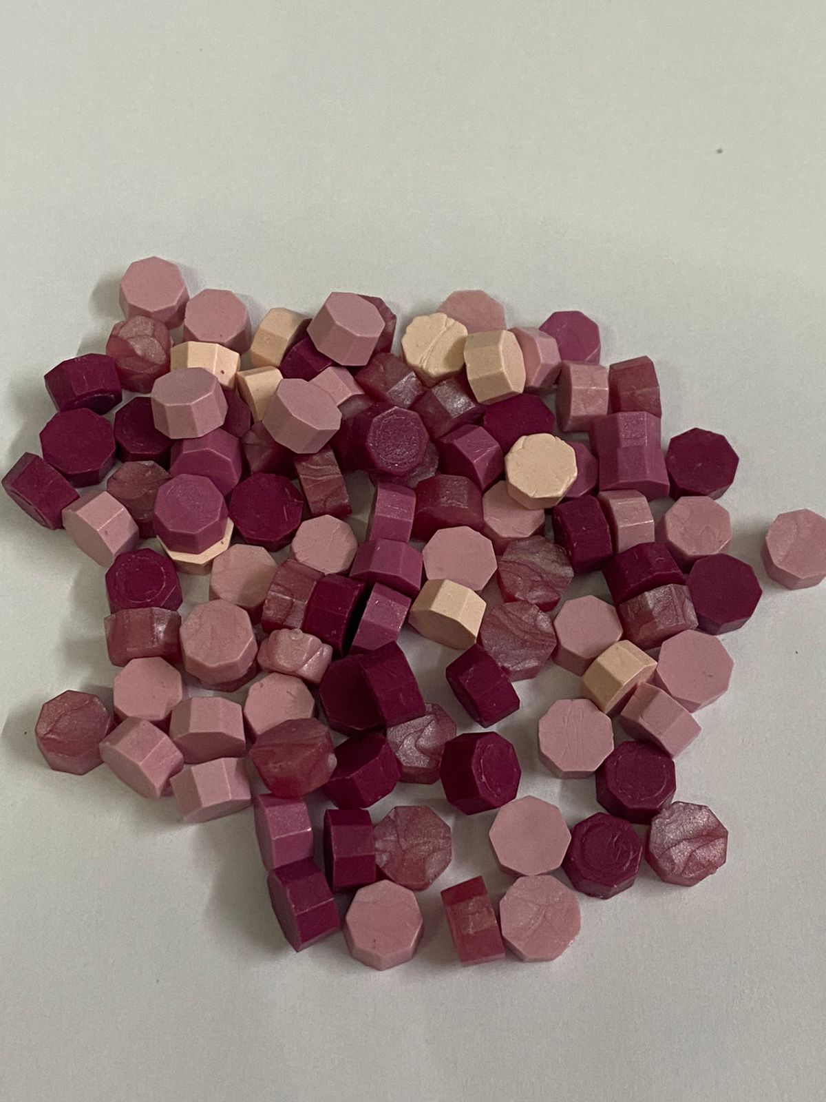 Wax Seal Beads- 100 pieces – Shade N10 Pink Theme