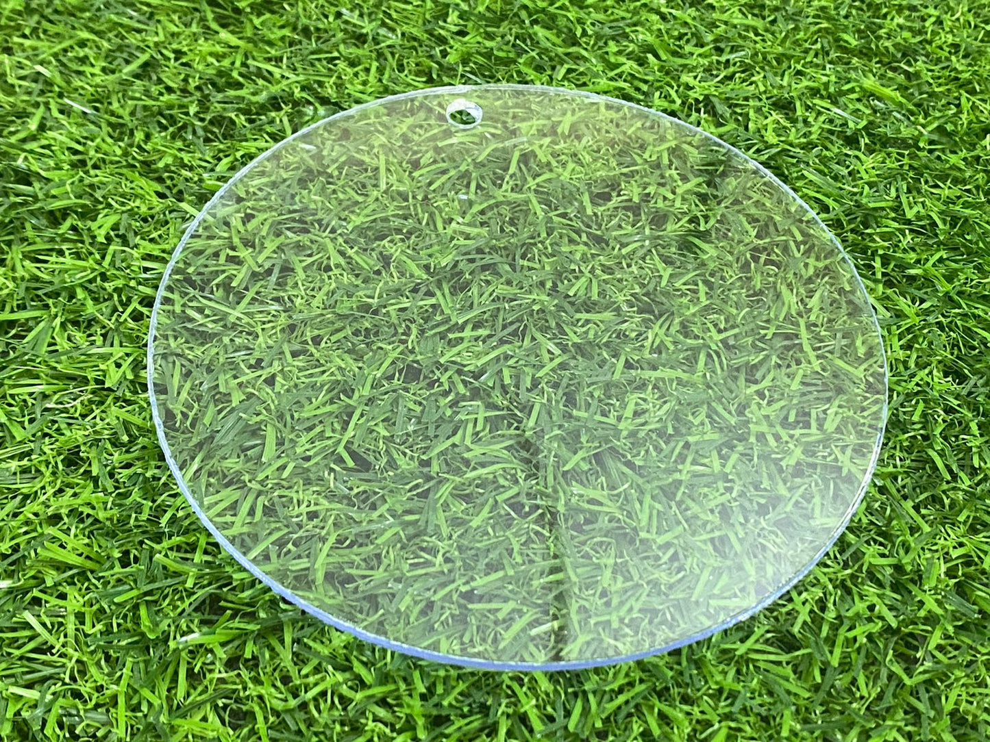 Acrylic Circle with hole- 5 inch Diameter