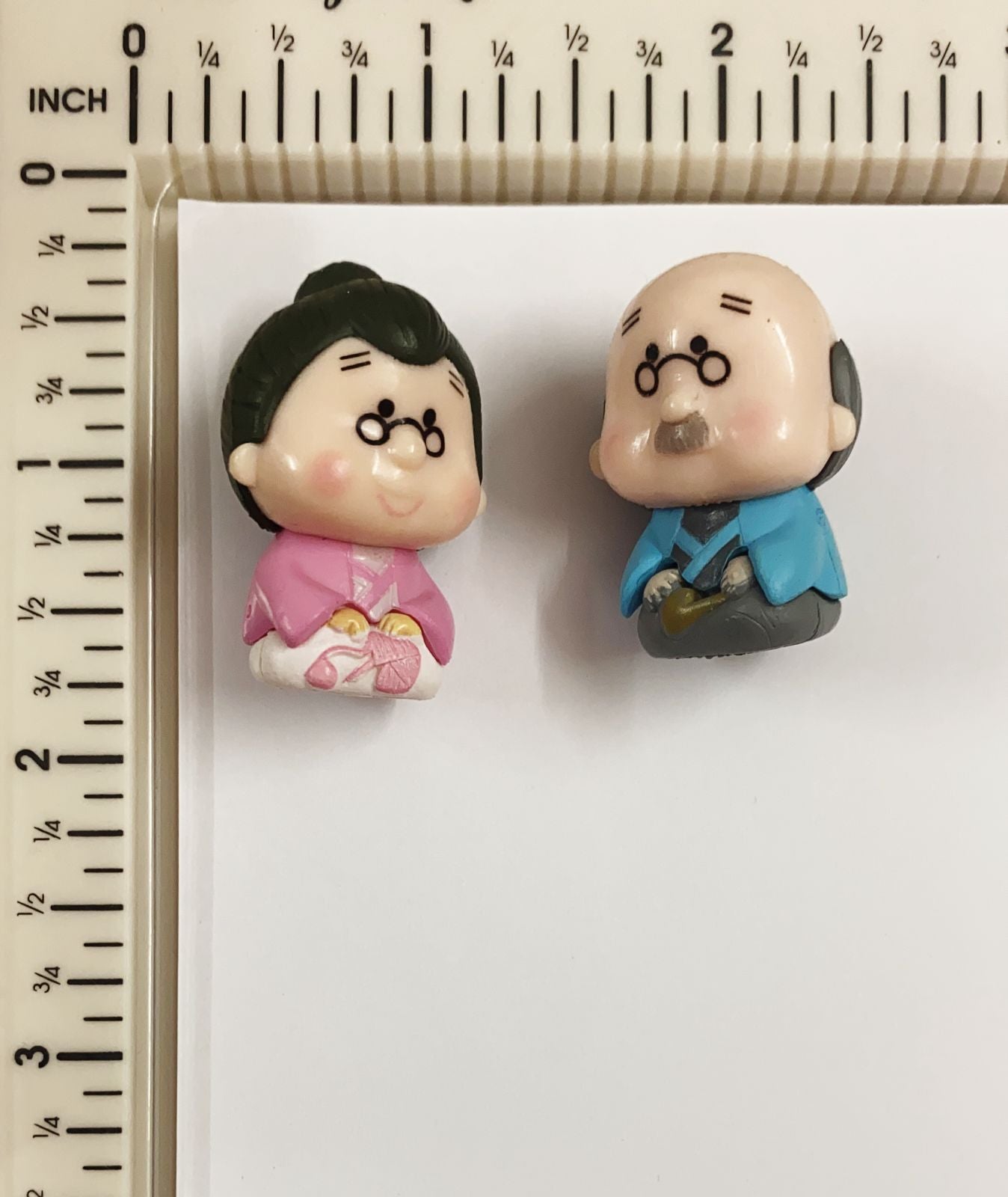 Aged couple miniature , M-254