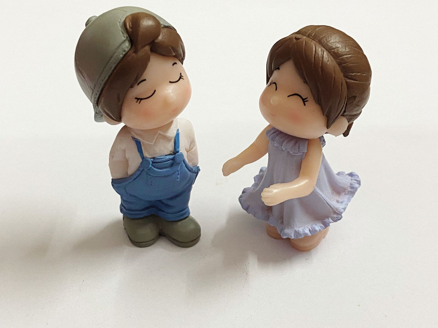 Couple Miniature M-261