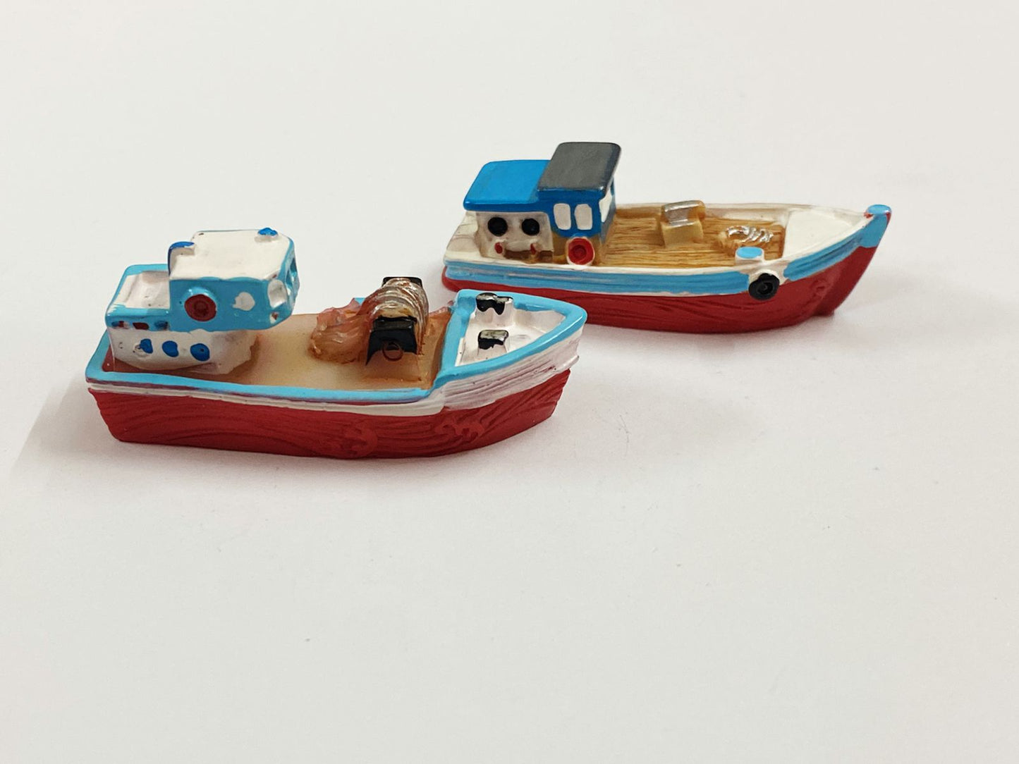 Boat – Miniature -2 pieces M-264