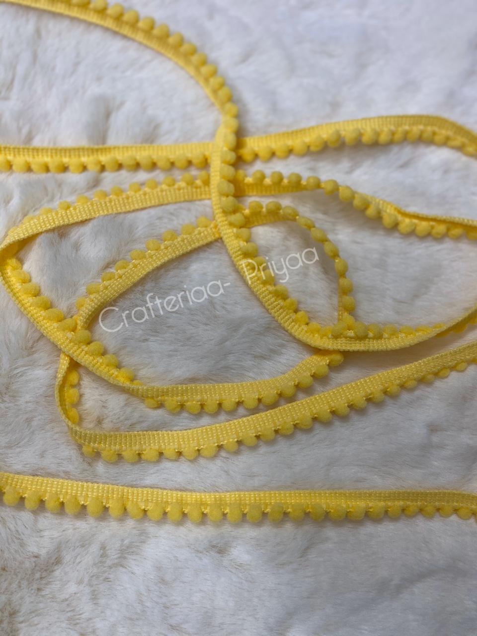 PomPom Lace- 10 mtr – Light Yellow