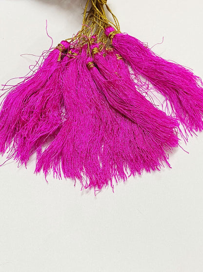 Thread Tassels – 10 Pieces – Fuchsia Pink