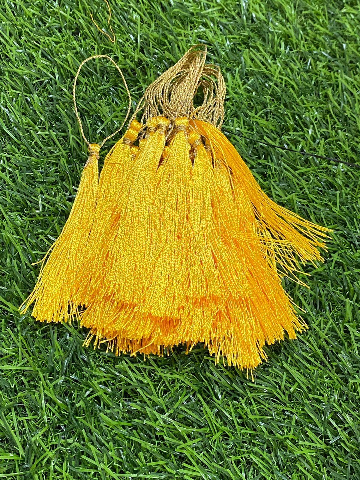 Thread Tassels – 10 Pieces – Yellow