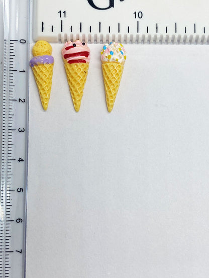 Ice Cream Cones Miniature, 10 pieces, Design 460