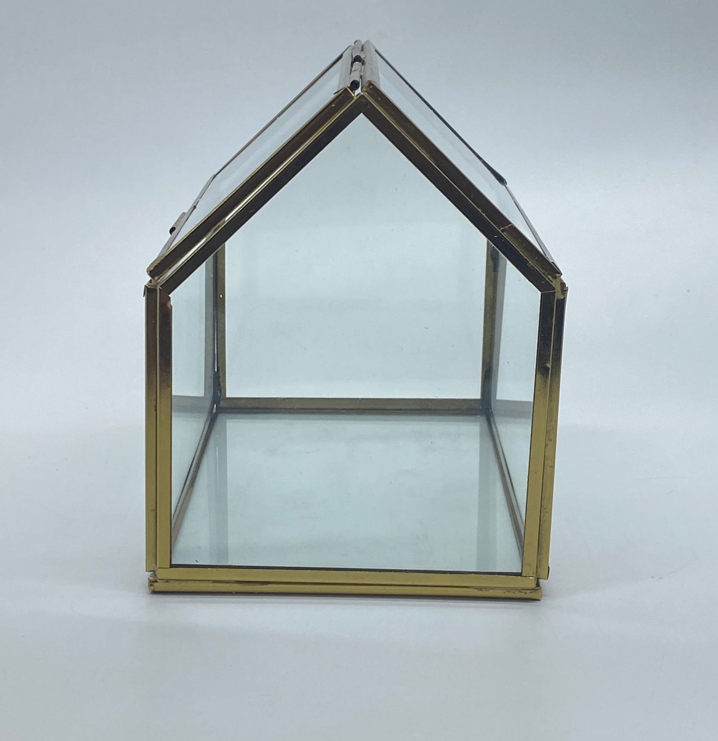 Vintage Glass Box -HUT – 6 x 4 inch – FREE SHIPPING