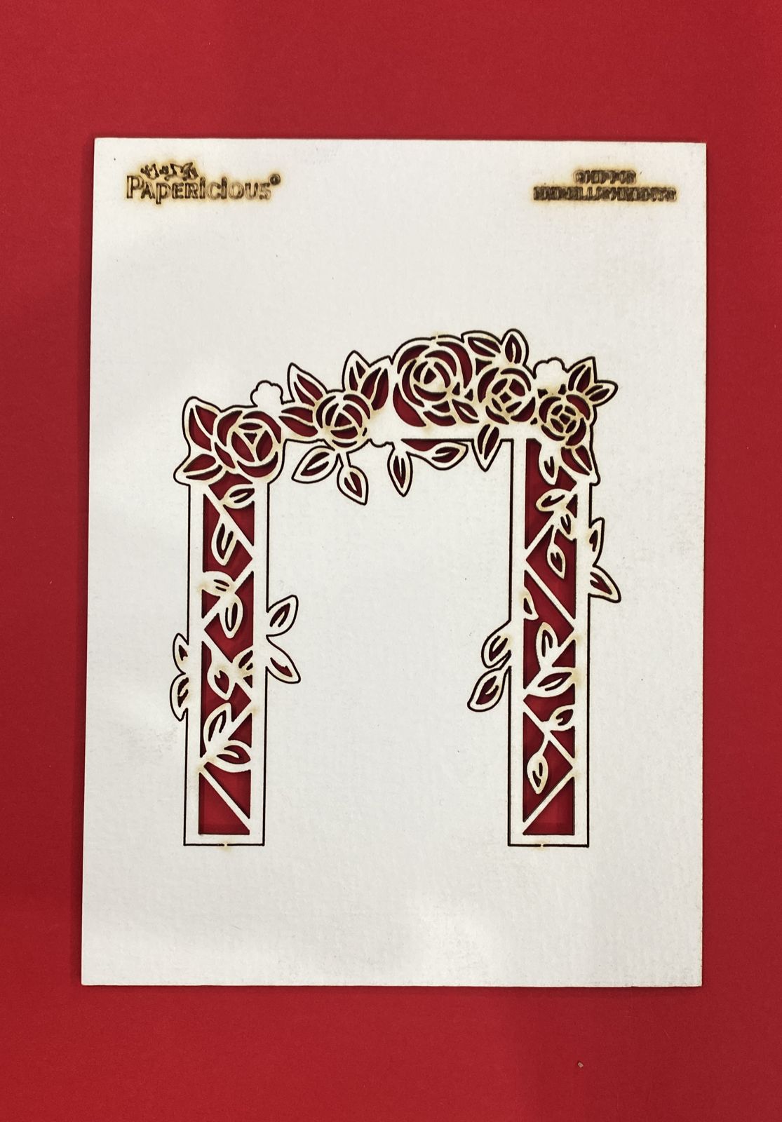 Frame Chippis – Wedding Arch