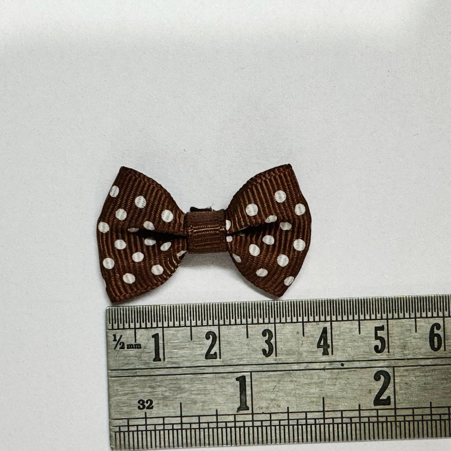 Bows Set- 20 pieces- Polka- Brown  size: Big