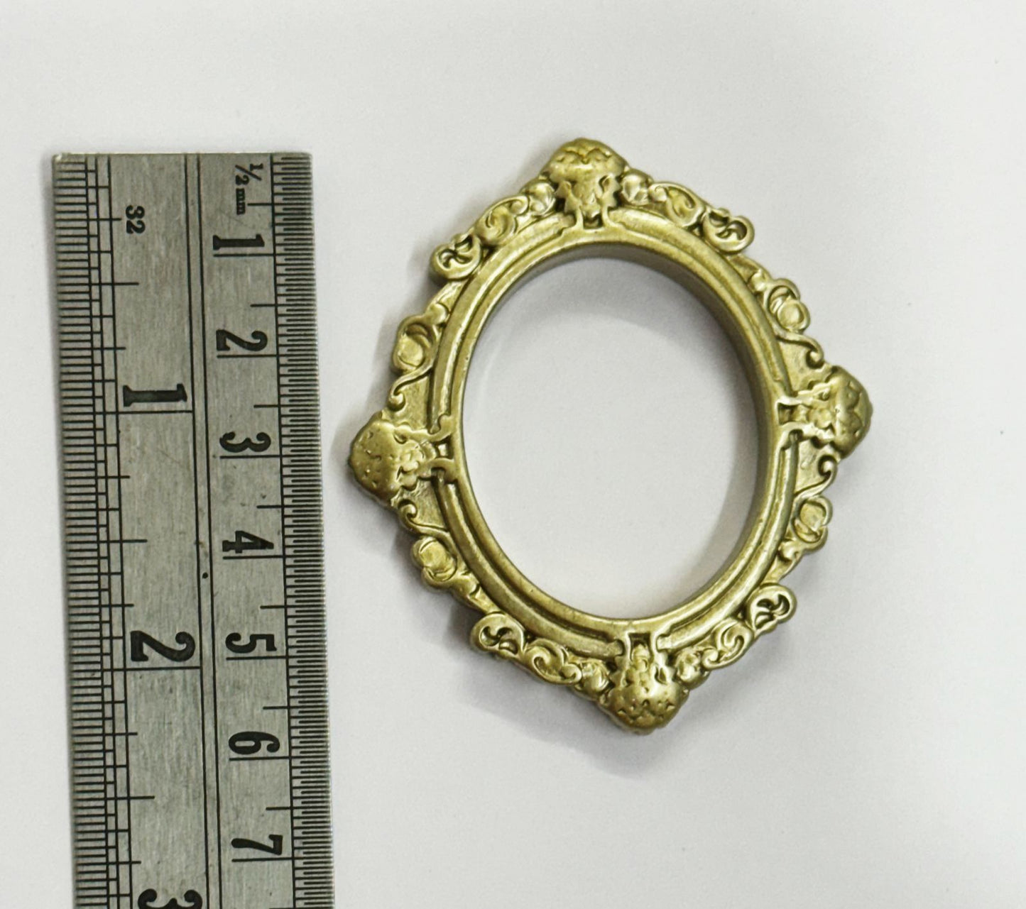 Frame  - 10 pieces , Design -1