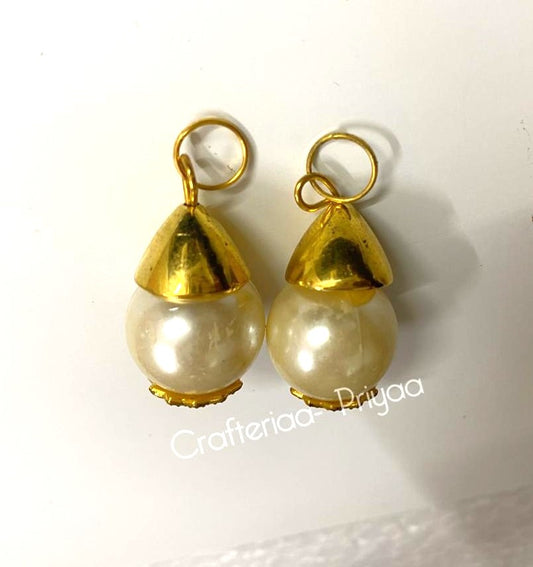 Pearl with Hooks -15 mm- 7 pieces