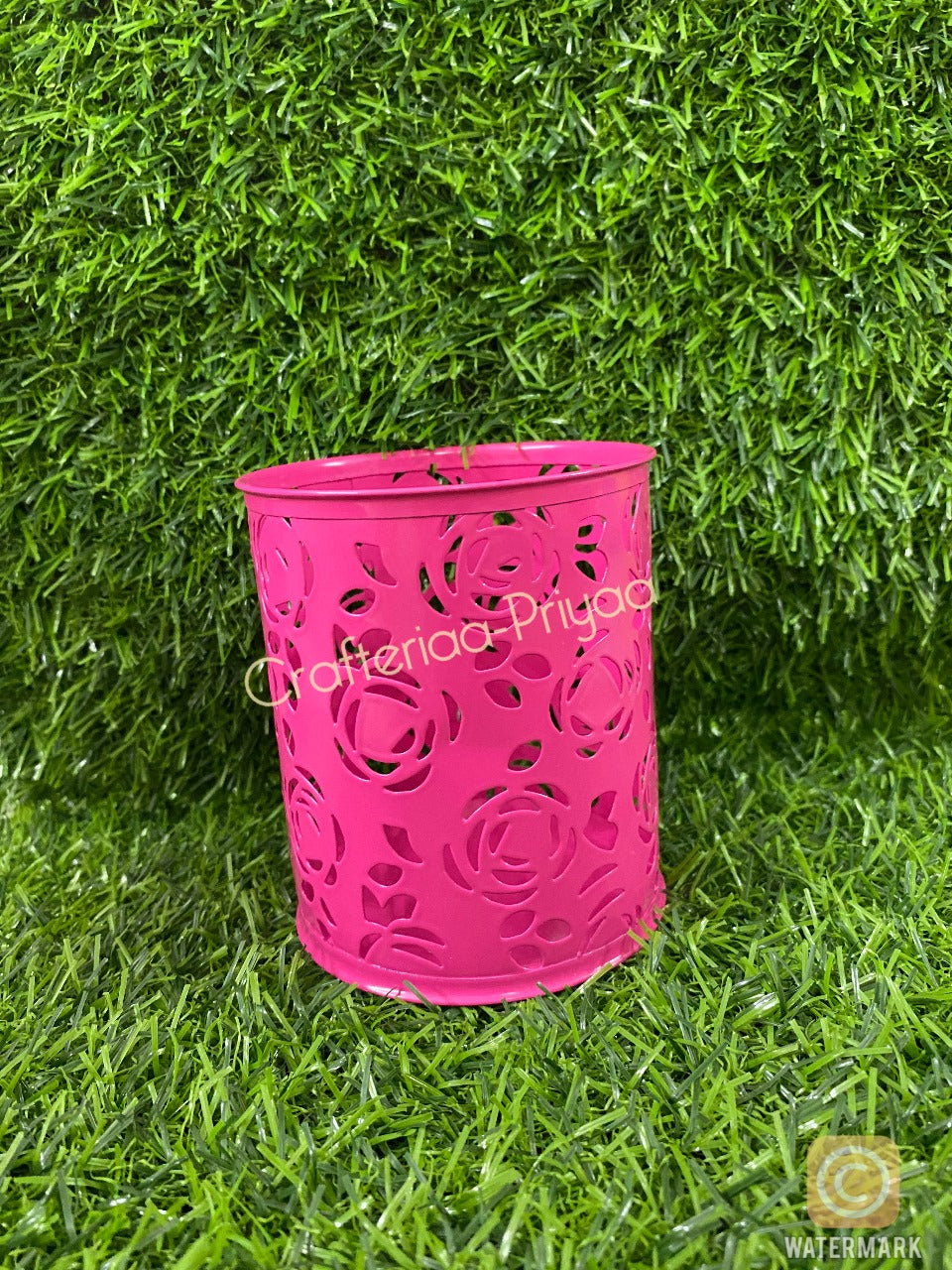 Round Pen Stand – Pink